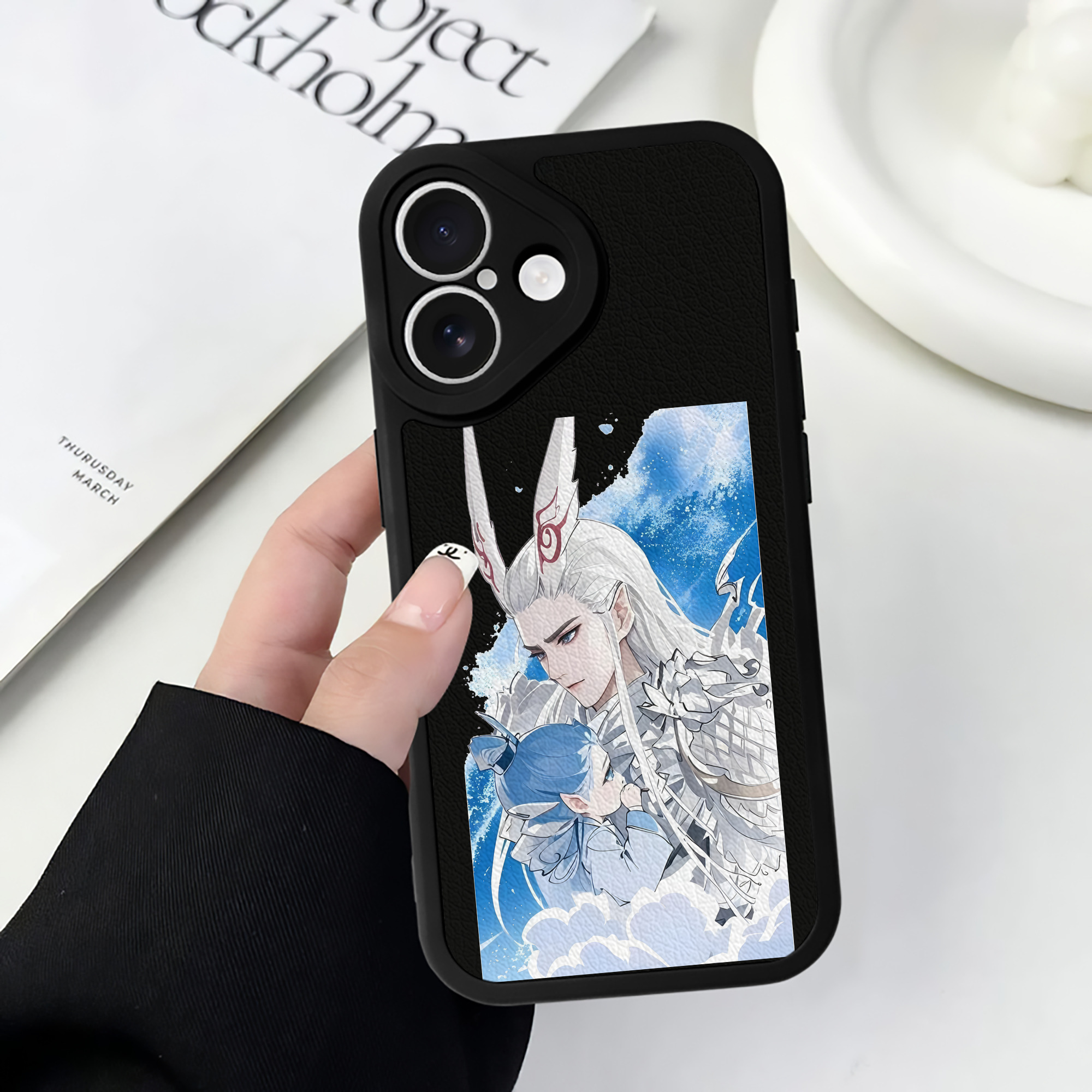 （画像用） Ne Zha 2 ナタ 魔童の大暴れ 【iPhone 16シリーズ対応】シリコンスマホケース（レザー調） 材質：シリコン